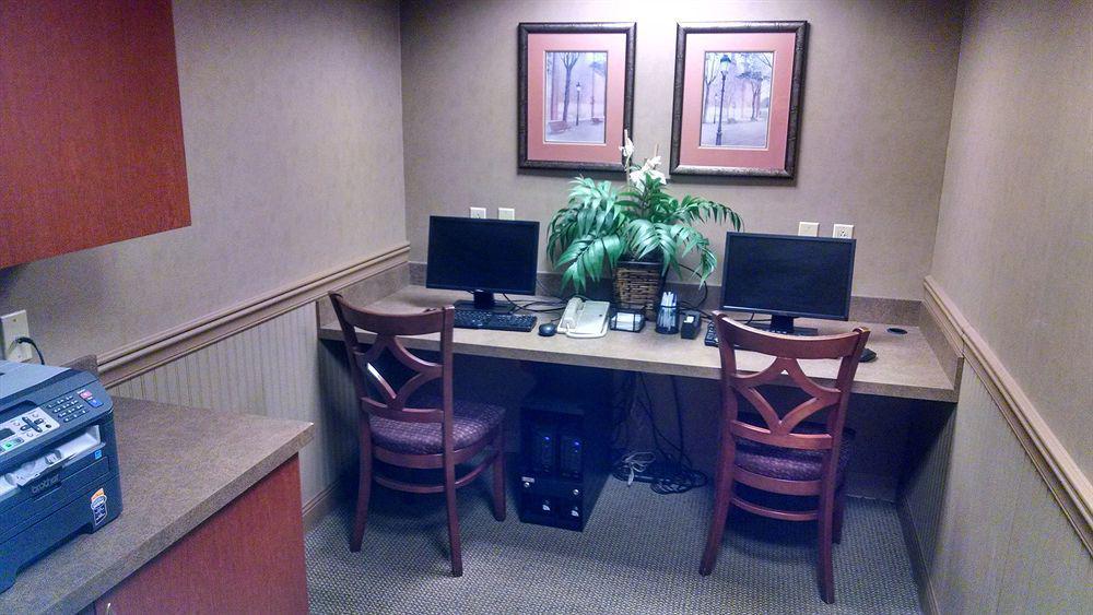 Holiday Inn Express Hotel & Suites Auburn By Ihg Exterior foto