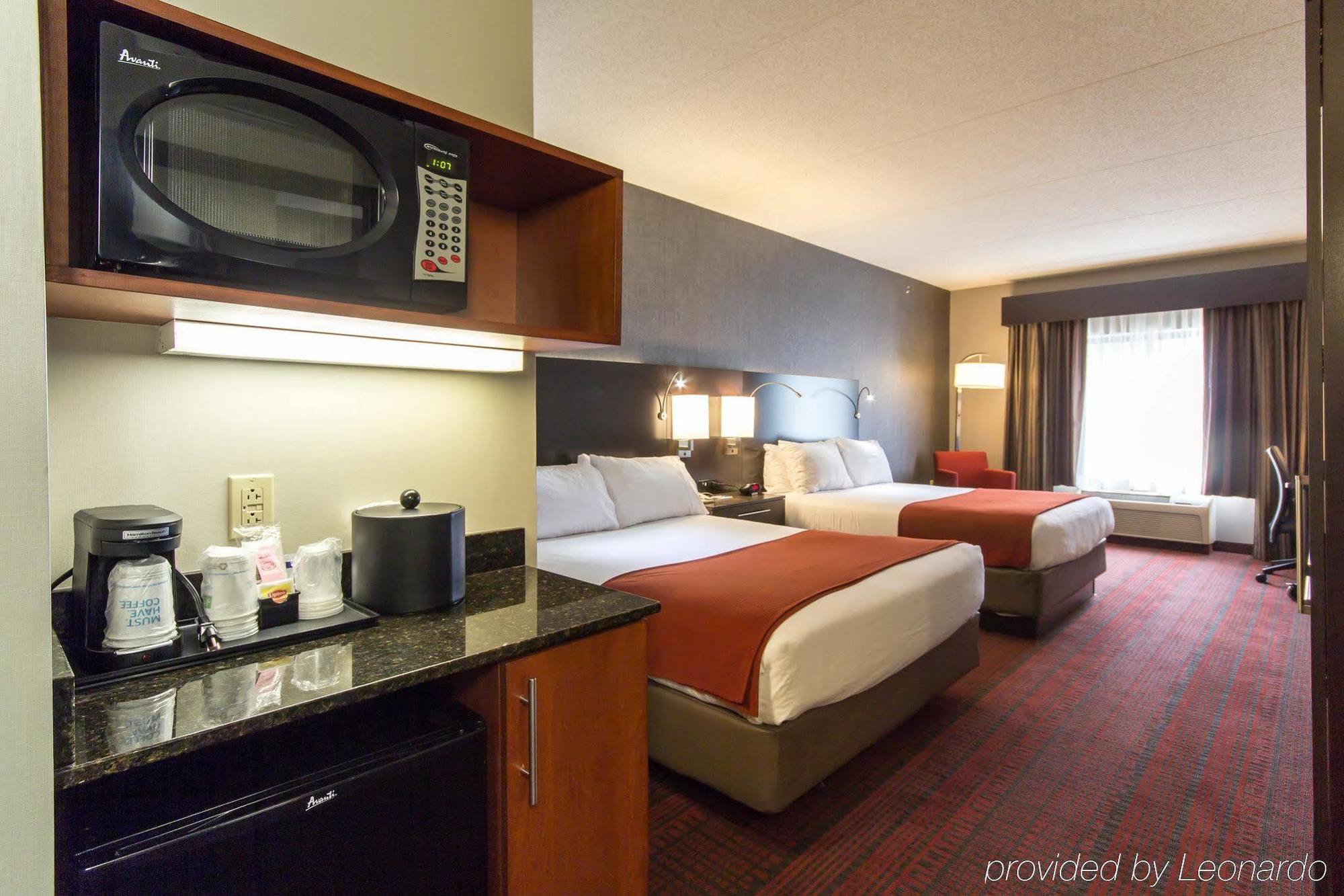 Holiday Inn Express Hotel & Suites Auburn By Ihg Exterior foto